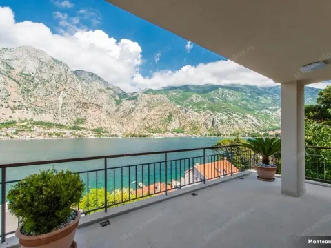  House for Sale, 510m2, Muo, Kotor