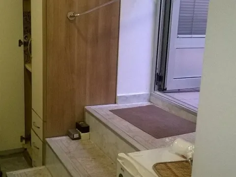 Rent, three bedroom apartment, 30m², Stari Grad, Beograd - image 9