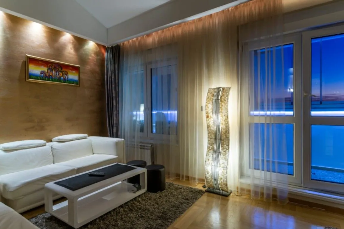 Prodaja, stan, 80m², Crveni Krst, Beograd