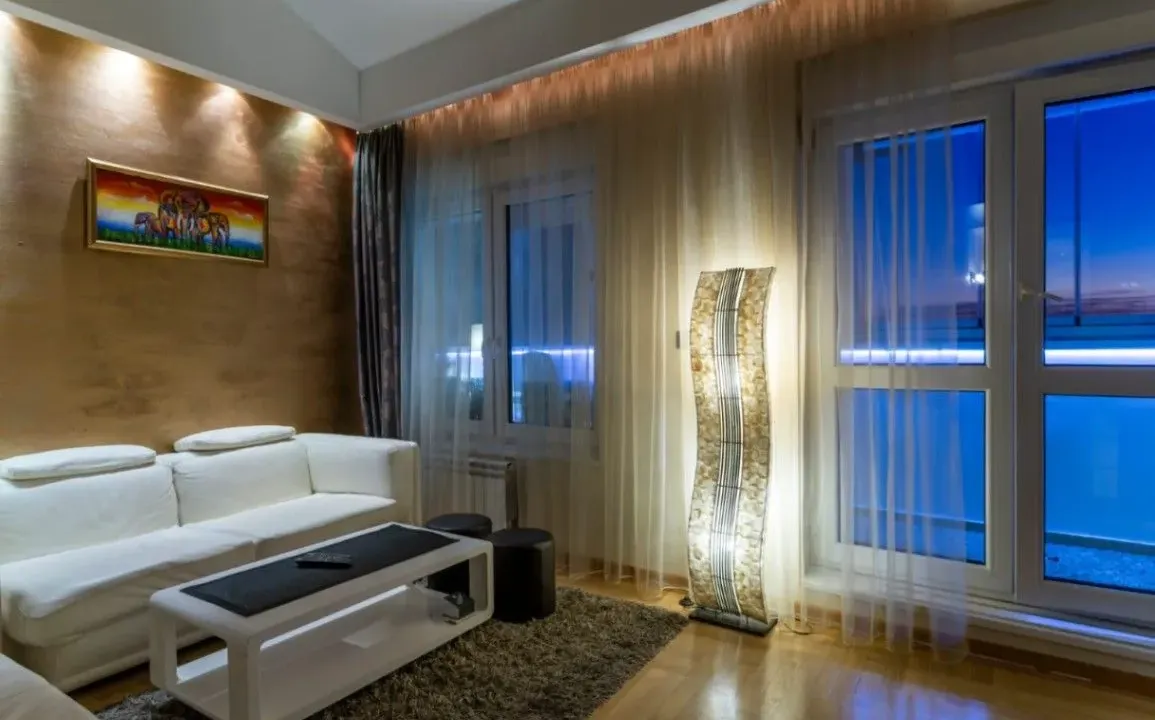 Prodaja, stan, 80m², Crveni Krst, Beograd