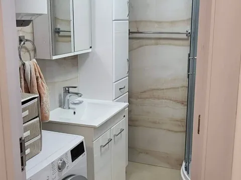 Rent, two bedroom apartment, 66m², Centar, Tivat - image 10