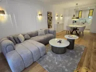 Izdavanje, trosoban stan, 114m², Vračar Hram, Vračar Sve Podlokacije - image 5