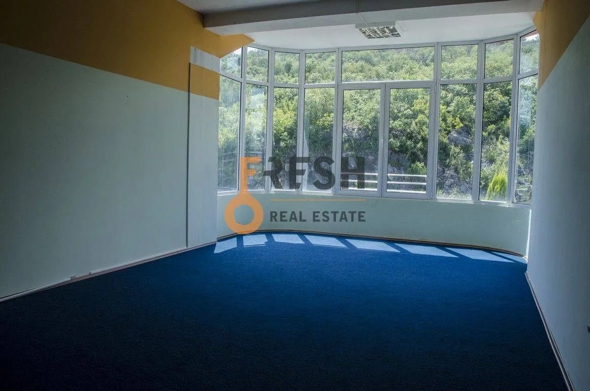 Sale, office space, 900m², Ostalo, Podgorica