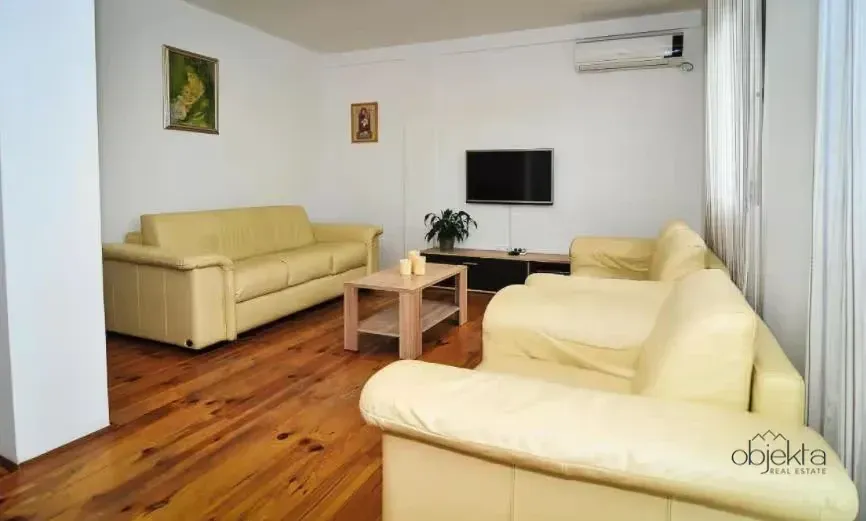 Prodaja, kuća, 525m², Tivat, Crna Gora