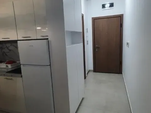 Rent, studio apartment, 30m², Centar, Budva - image 4