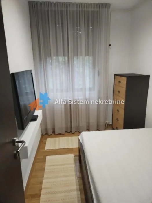Izdavanje, stan, 46m², Višnjička Banja, Palilula Sve Podlokacije