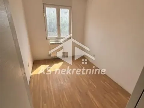 Prodaja, dvosoban stan, 36m², Zemun Cara Dušana, Zemun Sve Podlokacije - image 7