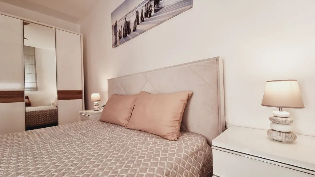 Sale, two bedroom apartment, 48m², Bečići, Budva