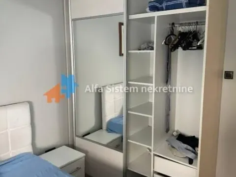 Izdavanje, četvorosoban stan, 100m², Kalenić Pijaca, Vračar Sve Podlokacije - image 10