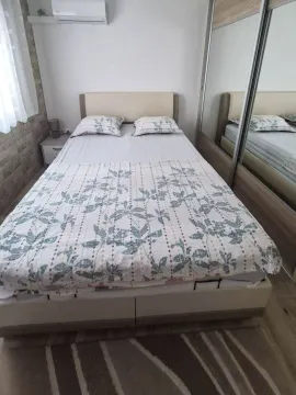 Izdavanje, jednosoban stan, 50m², Rozino, Budva - image 8