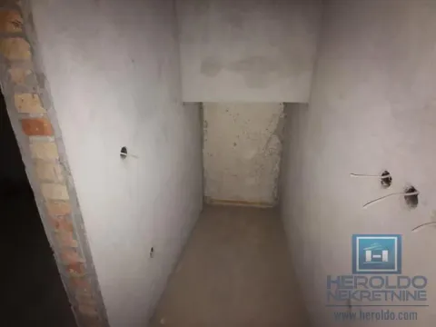 Sale, office space, 68m², Centar, Jagodina - image 9