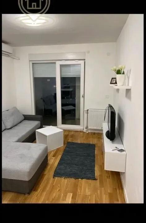 Izdavanje, garsonjera, 30m², Novo naselje, Novi Sad