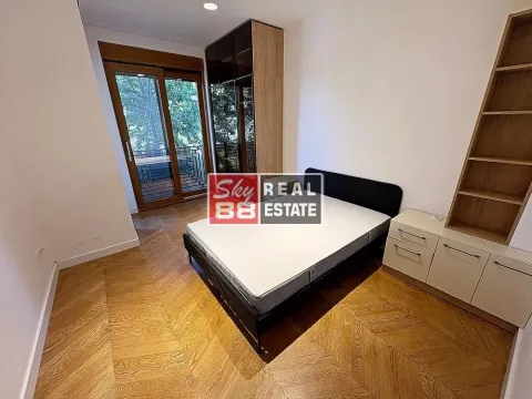 Rent, four bedroom apartment, 120m², Savski Venac, Beograd - image 7