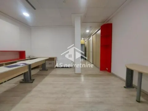 Izdavanje, poslovni prostor, 259m², Stari Grad, Beograd - image 17