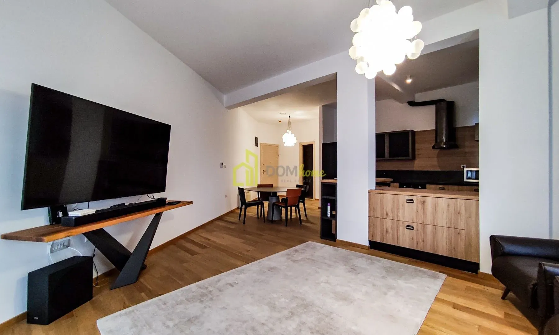 Prodaja, dvosoban stan, 127m², Kruševac, Podgorica