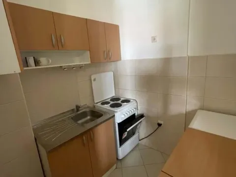 Izdavanje, garsonjera, 27m², Grbavica, Novi Sad Sve Podlokacije - image 7
