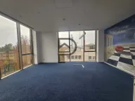 Izdavanje, poslovni prostor, 260m², Centar, Podgorica - image 9