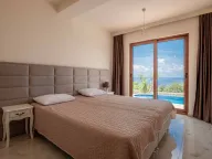 Rent, house, 335m², Blizikuće, Budva - image 19