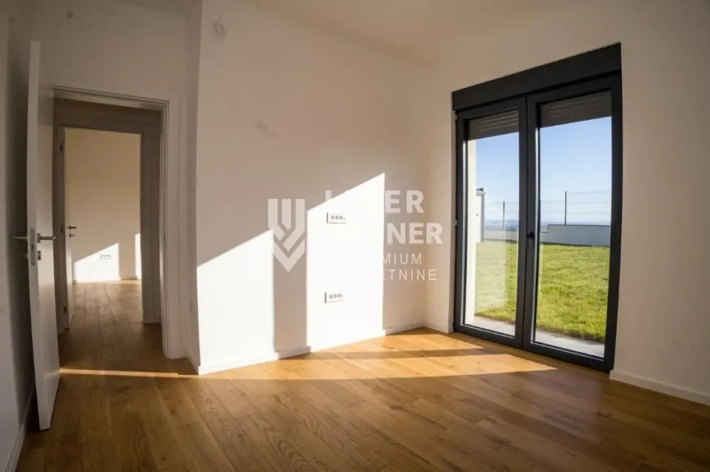 Prodaja, kuća, 250m², Kosmaj, Sopot