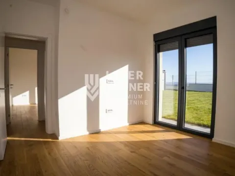 Prodaja, kuća, 250m², Kosmaj, Sopot - image 5