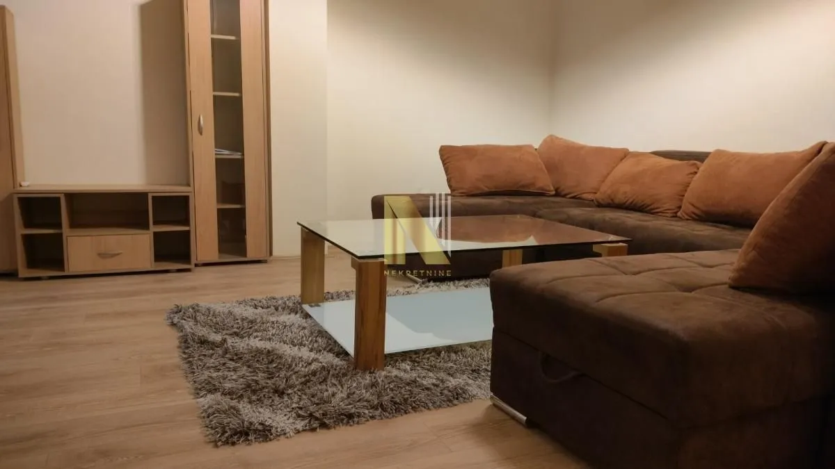 Izdavanje, dvosoban stan, 50m², Nova Detelinara, Novi Sad Sve Podlokacije