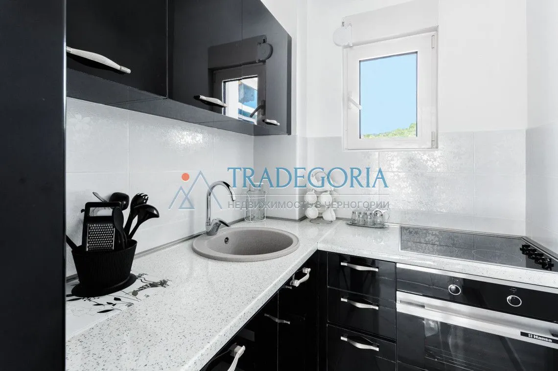 Prodaja, dvosoban stan, 82m², Bečići, Budva