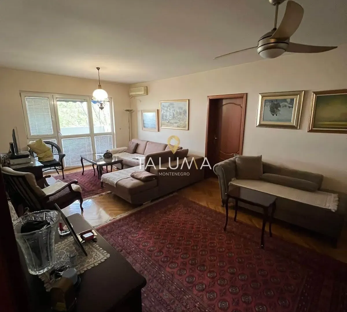 Sale, apartment, 125m², Centar, Bar