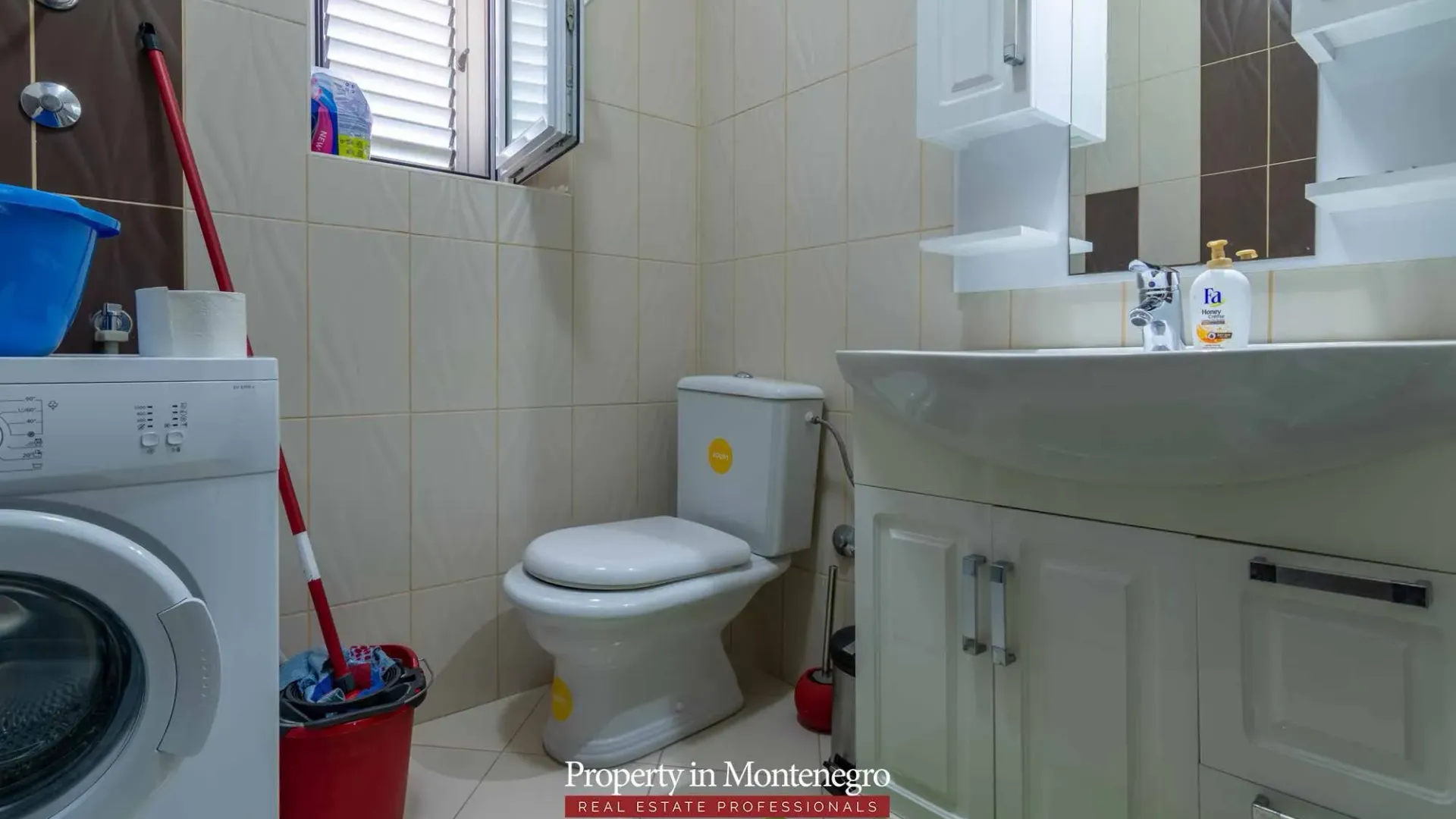 Prodaja, kuća, 267m², Mrčevac, Tivat