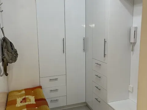 Izdavanje, jednosoban stan, 93m², Centar, Novi Sad - image 10