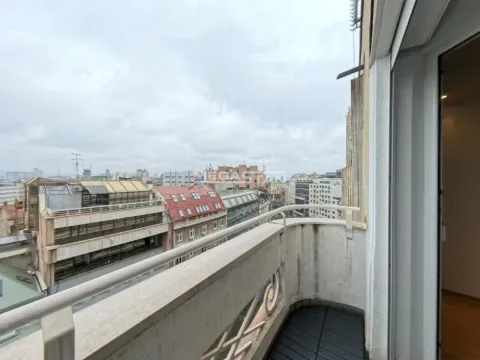 Prodaja, trosoban stan, 60m², Stari Grad, Beograd - image 10