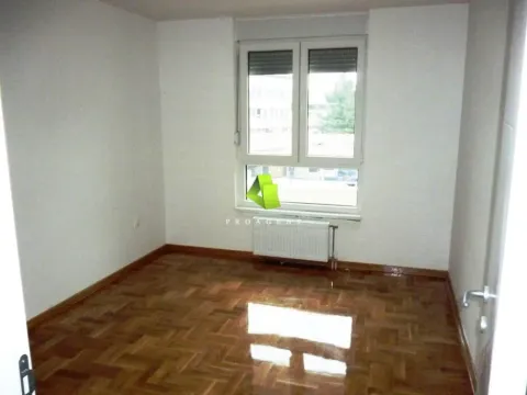 Izdavanje, jednosoban stan, 54m², Palilula, Niš - image 7
