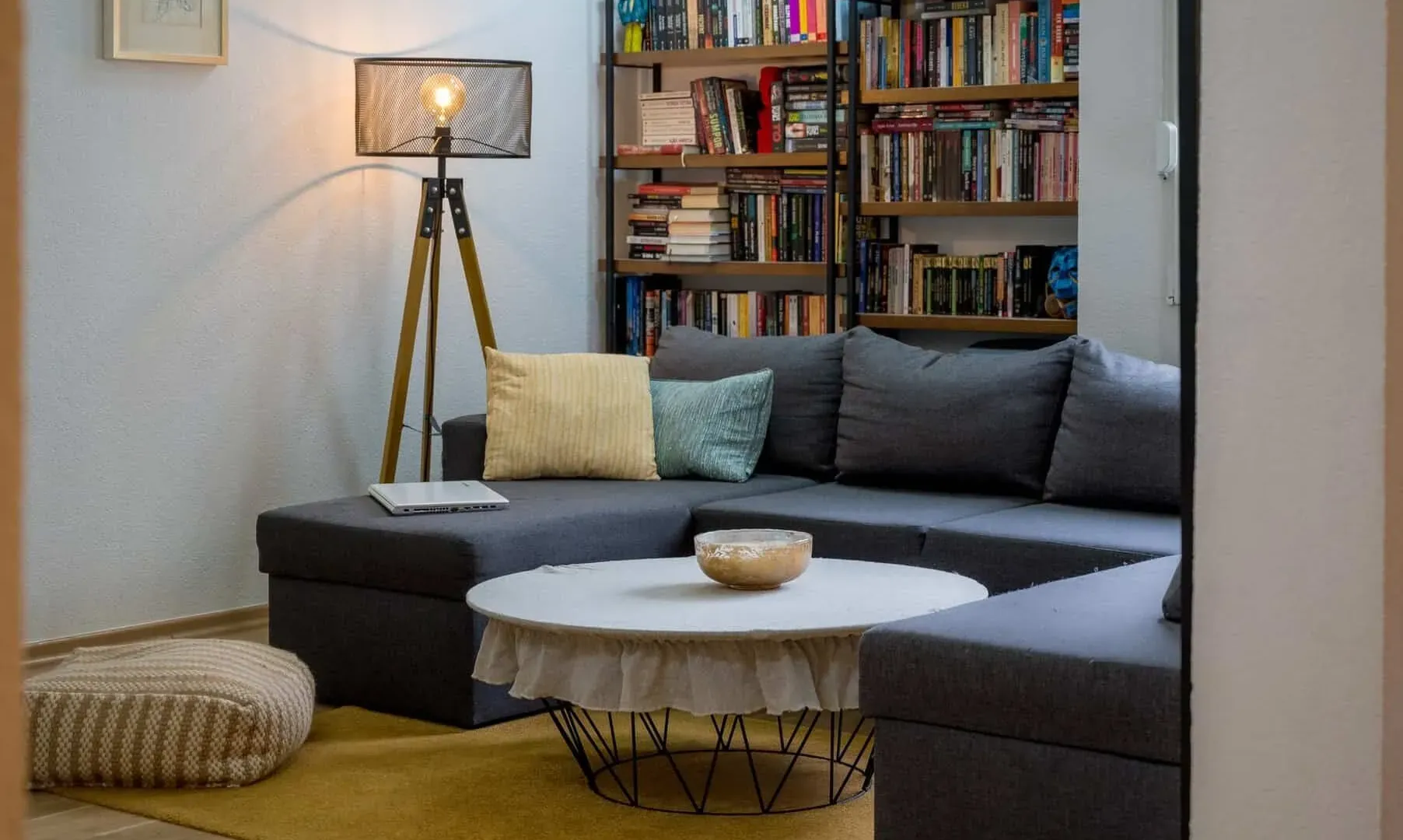 Prodaja, jednosoban stan, 60m², Tivat, Crna Gora