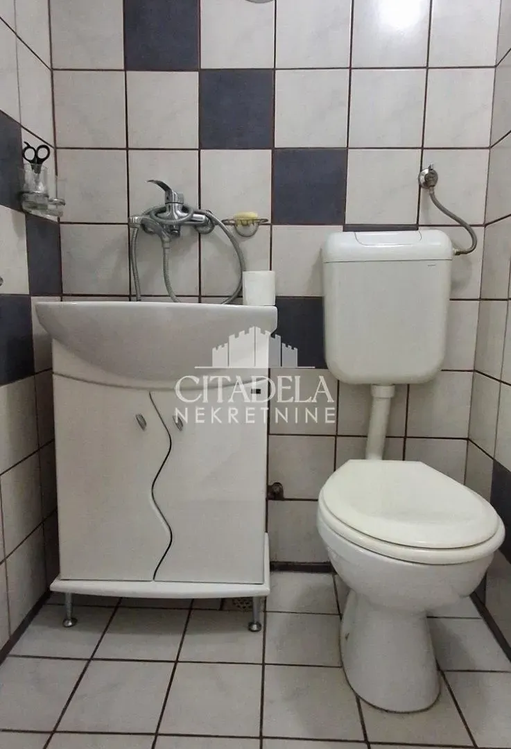 Sale, two bedroom apartment, 66m², Vračar Sve Podlokacije, Beograd