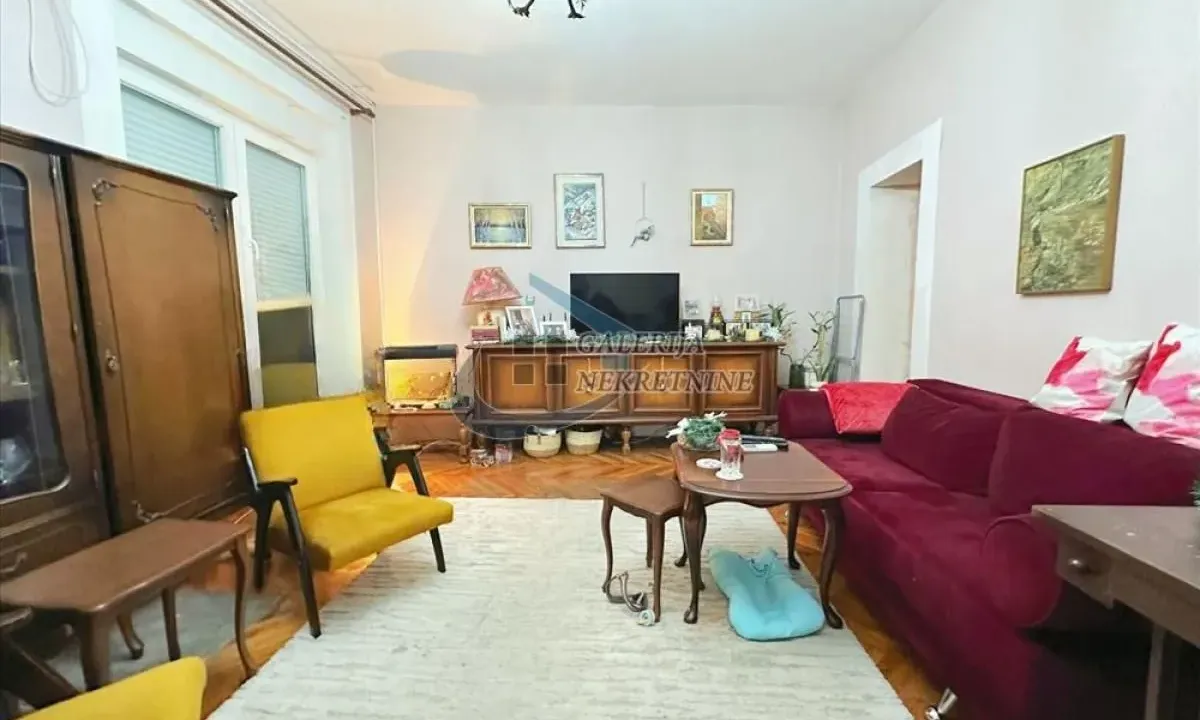 Prodaja, trosoban stan, 97m², Stari Grad, Beograd