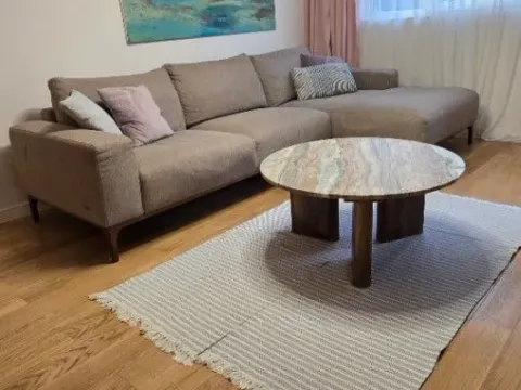 Izdavanje, jednosoban stan, 50m², Central Point, Podgorica - image 2