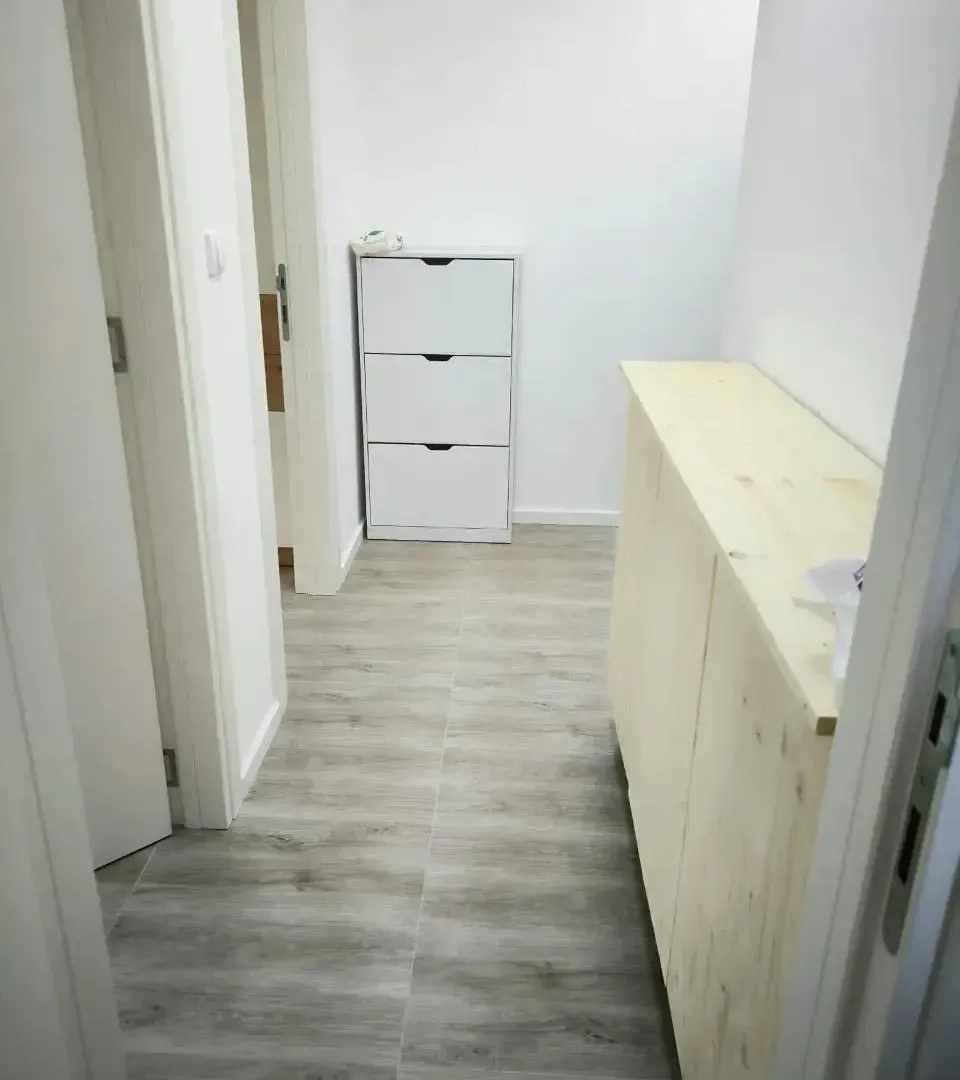 Prodaja, jednosoban stan, 46m², Ilino, Bar