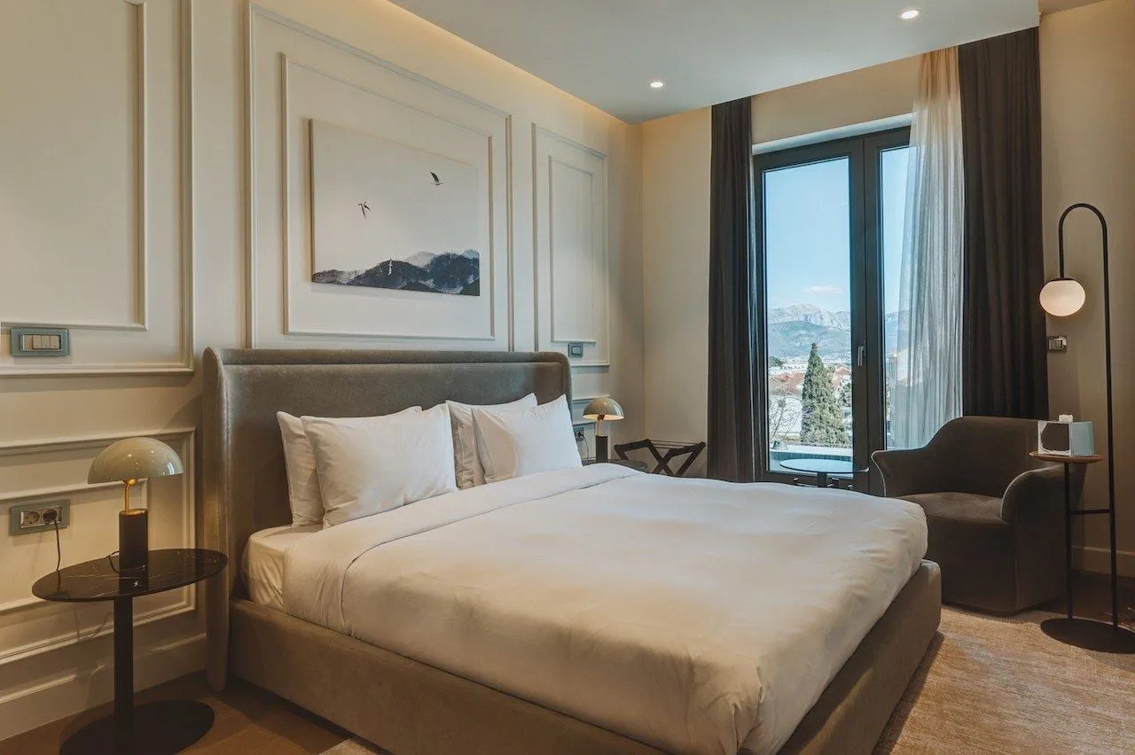 Prodaja, četvorosoban stan, 266m², Kumbor, Herceg Novi