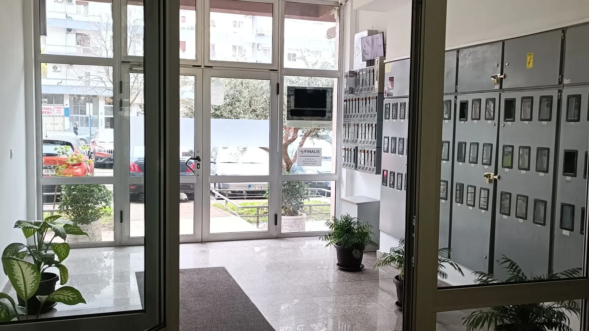 Prodaja, dvosoban stan, 87m², Preko Morače, Podgorica