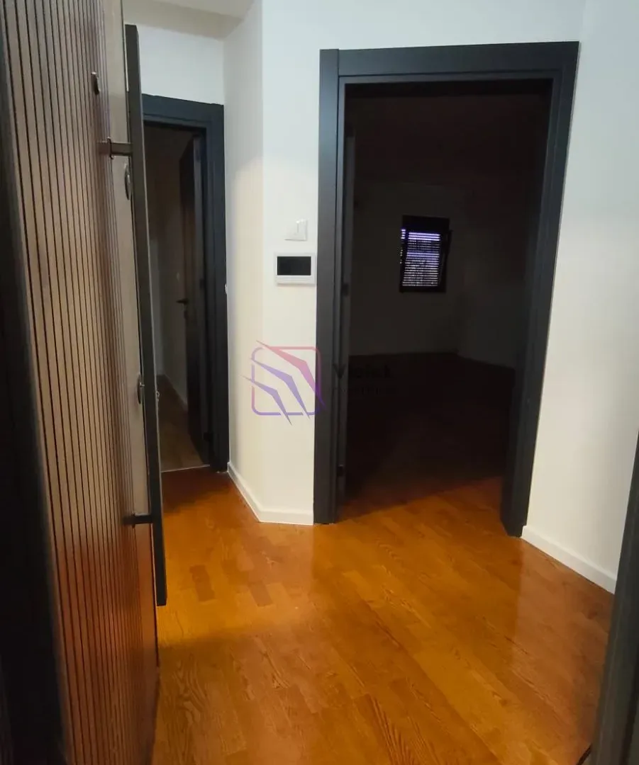 Rent, one bedroom apartment, 45m², City Kej, Podgorica