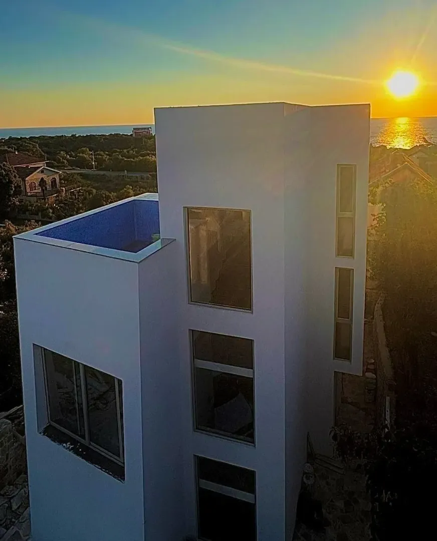 Prodaja, kuća, 250m², Utjeha, Bar