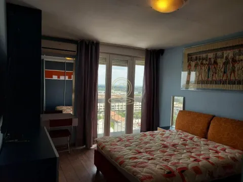 Rent, four bedroom apartment, 115m², Palilula Sve Podlokacije, Beograd - image 16