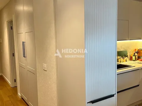 Sale, four bedroom apartment, 124m², Novi Beograd Blok 65, Novi Beograd Sve Podlokacije - image 10