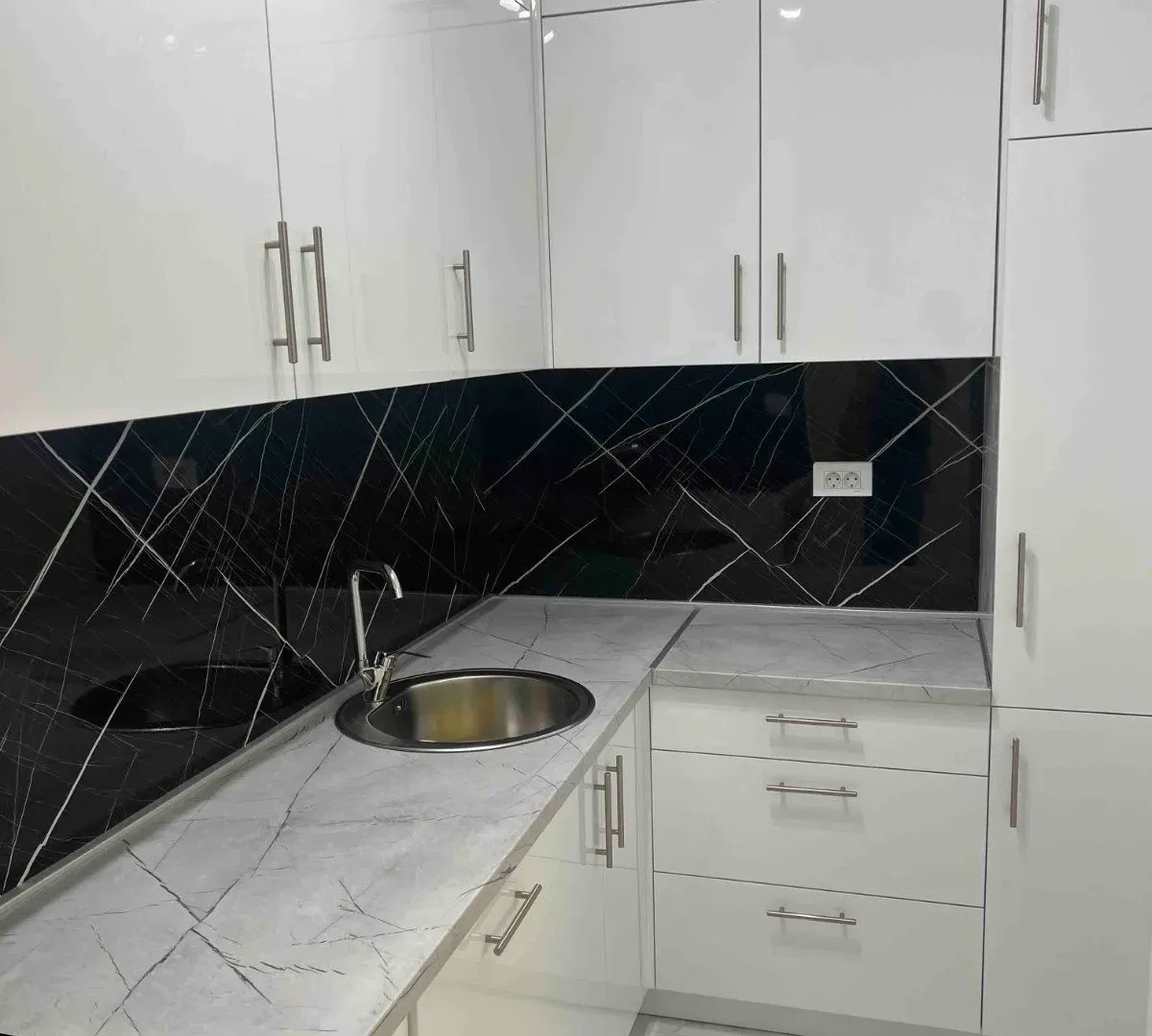 Rent, two bedroom apartment, 76m², Central Point, Podgorica