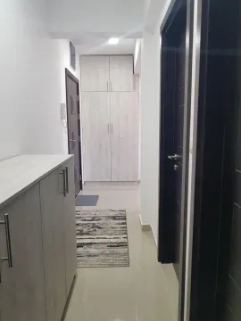 Izdavanje, dvosoban stan, 70m², Vezirov Most, Podgorica - image 2