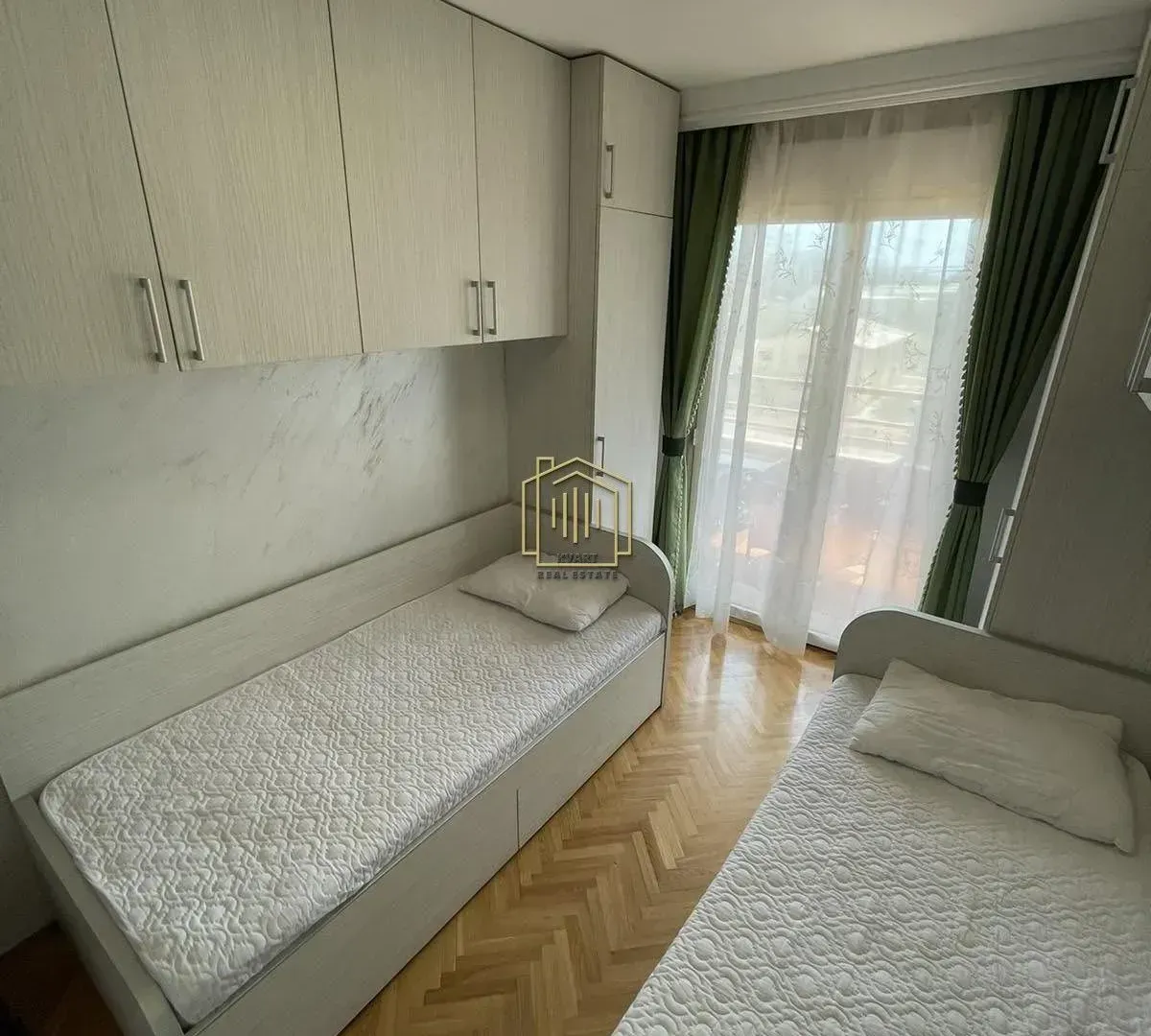 Izdavanje, jednosoban stan, 75m², Ljubović, Podgorica