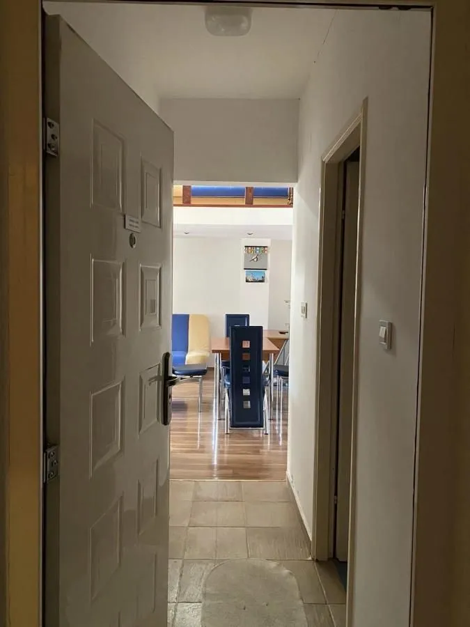 Prodaja, jednosoban stan, 30m², Tivat, Crna Gora