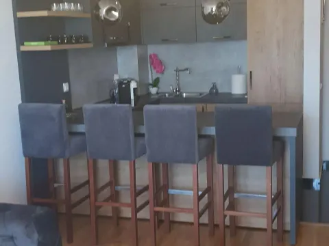 Prodaja, jednosoban stan, 55m², Ulcinj, Crna Gora - image 21