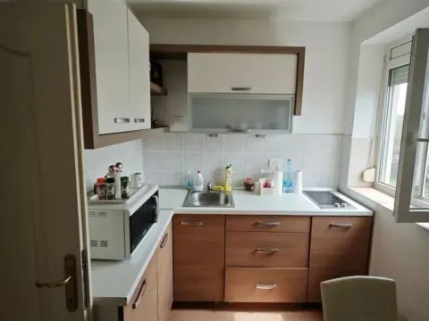 Prodaja, jednosoban stan, 31m², Novi Sad, Srbija - image 2