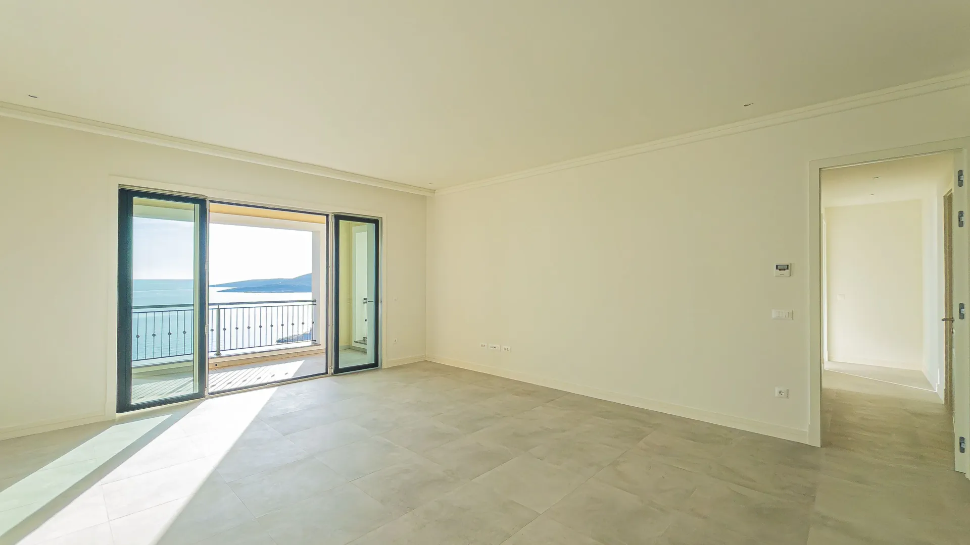 Prodaja, dvosoban stan, 104m², Luštica Bay, Tivat
