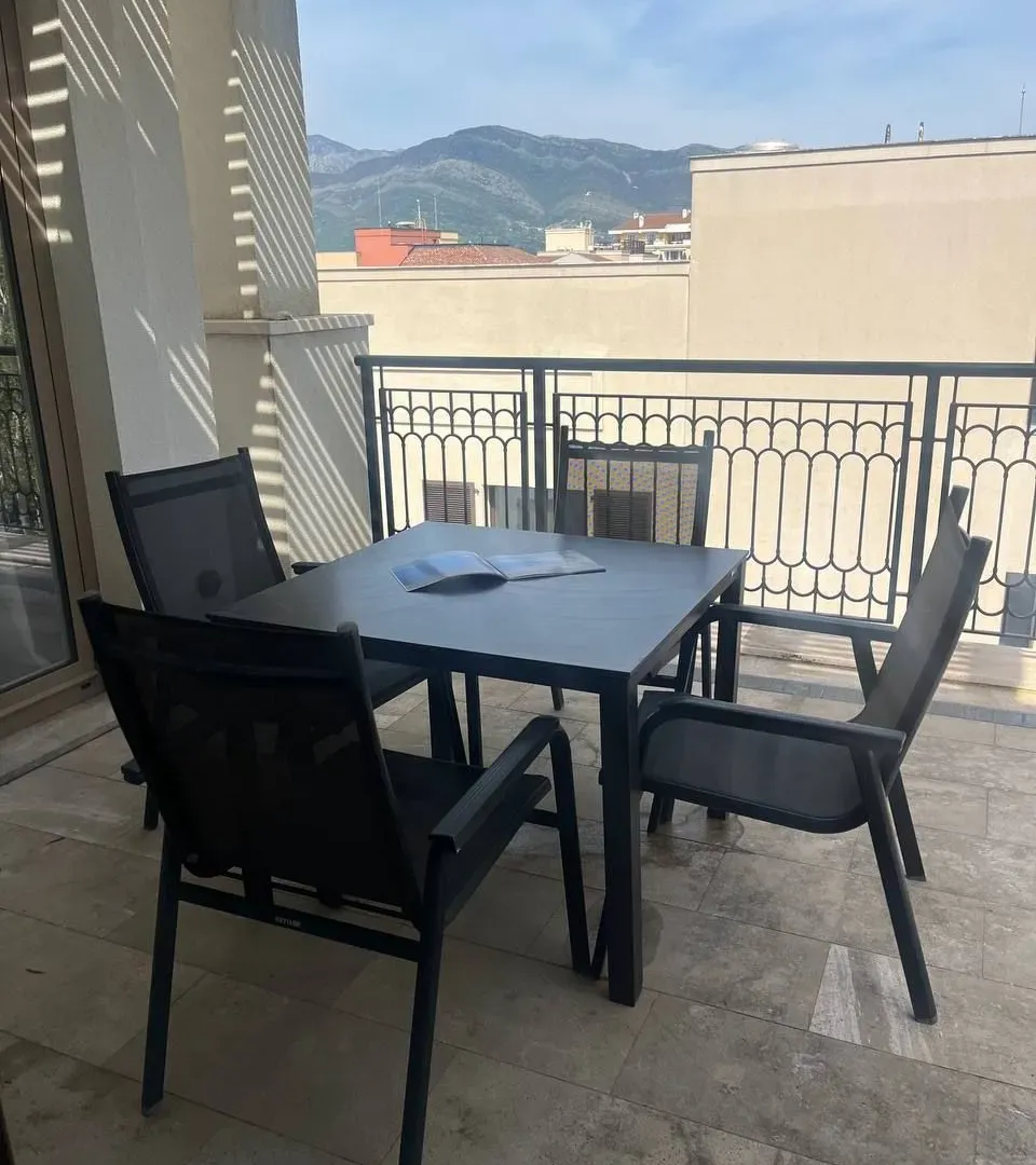 Prodaja, jednosoban stan, 79m², Porto Montenegro, Tivat